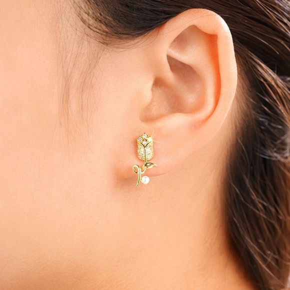 14k gold diamond rose earrings - Picture 2 of 4